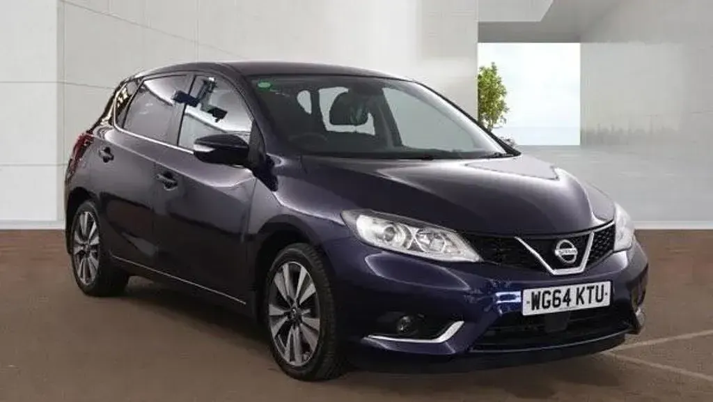 Used Nissan Pulsar S 115 HP (84 kW) 2014 Blue Hatchback