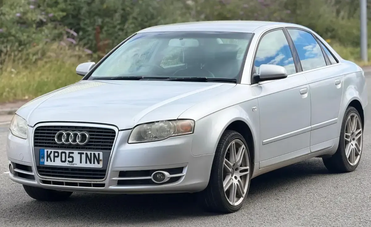 Used Audi A4 163 HP (119 kW) 2005 Silver Sedan