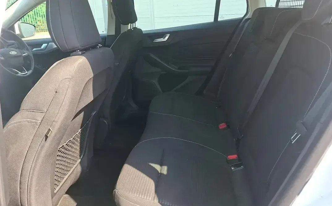 Used Ford Focus Titanium 150 HP (110 kW) 2019 White Estate
