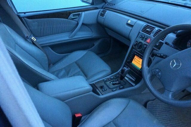 Used Mercedes E320 Avantgarde 2001 Estate