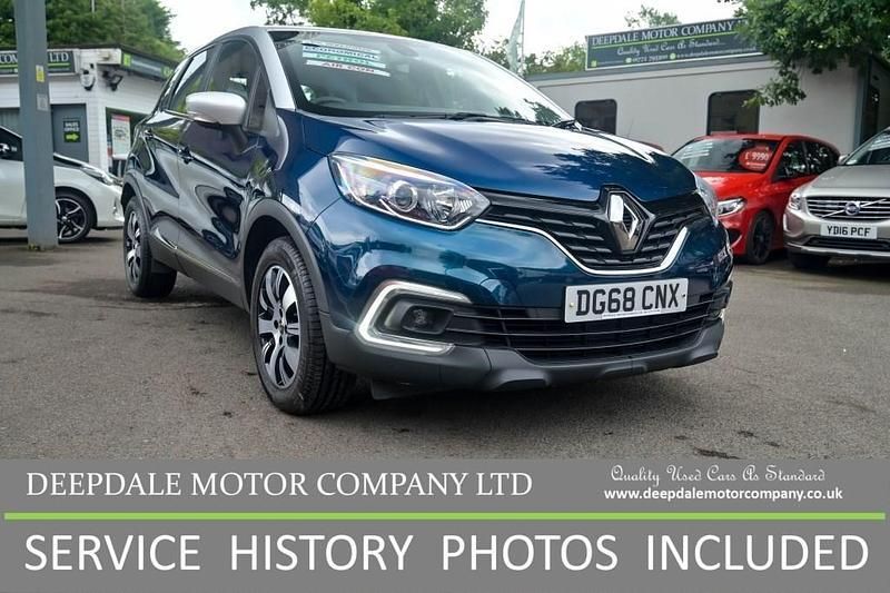 Blue/silver Used 2018 Renault Captur Play SUV | £7,490 (Fair price) - Image 1/4