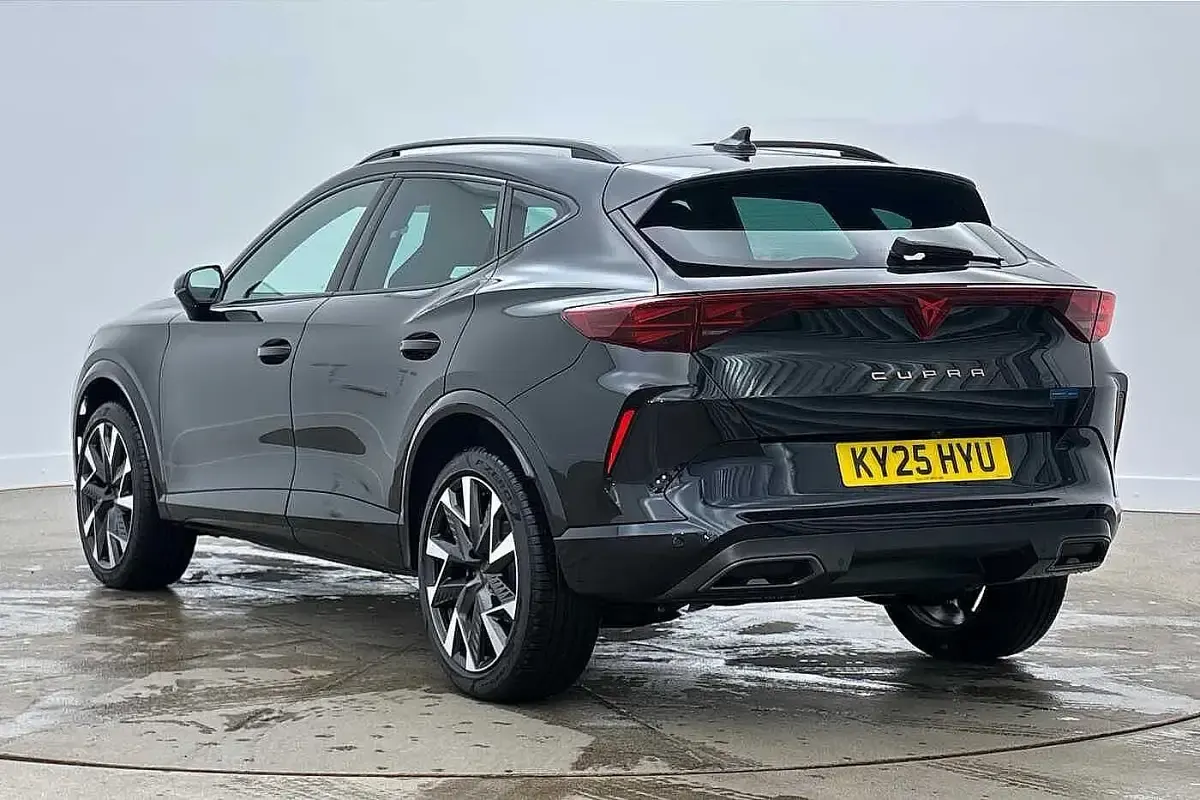 New Cupra Formentor 150 HP (110 kW) 2025 Black SUV