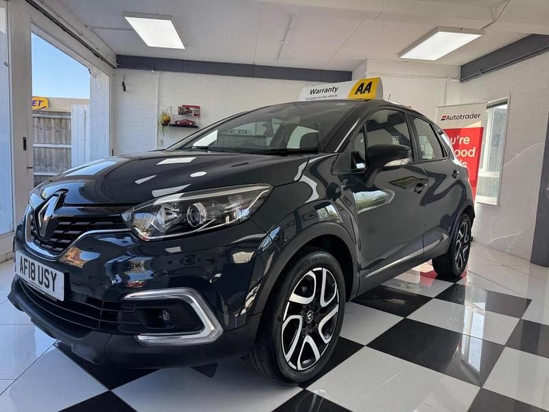 Usado Renault Captur Dynamique 90 HP (66 kW) 2018 Azul SUV