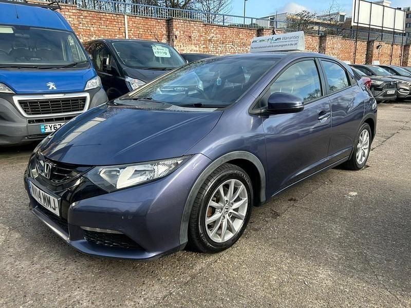 Used Honda Civic S 2014 Blue Hatchback