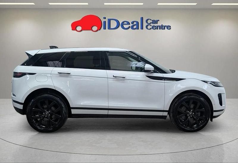 Used Land Rover Range Rover evoque HSE 2019 White Estate