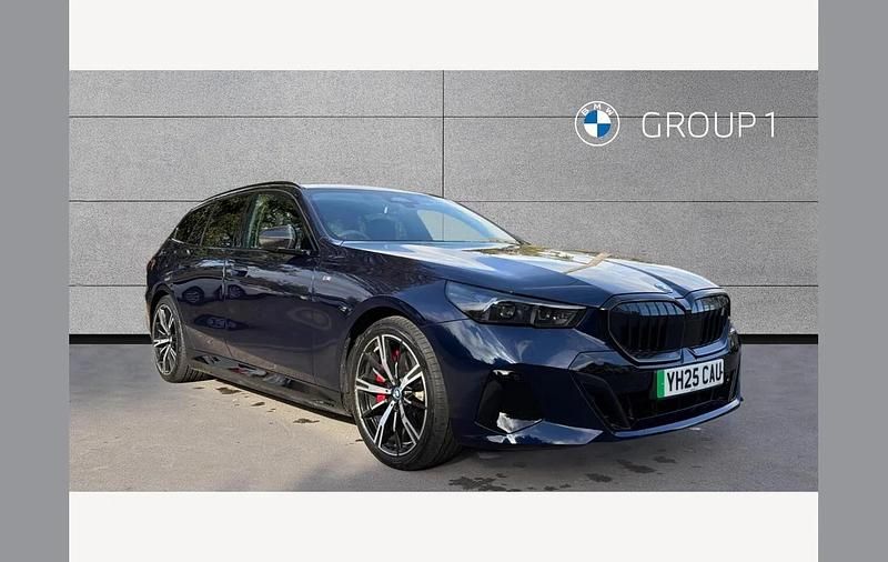 Blue Used 2025 BMW i5 M Sport Sedan | £56,550 (Expensive) - Image 1/4