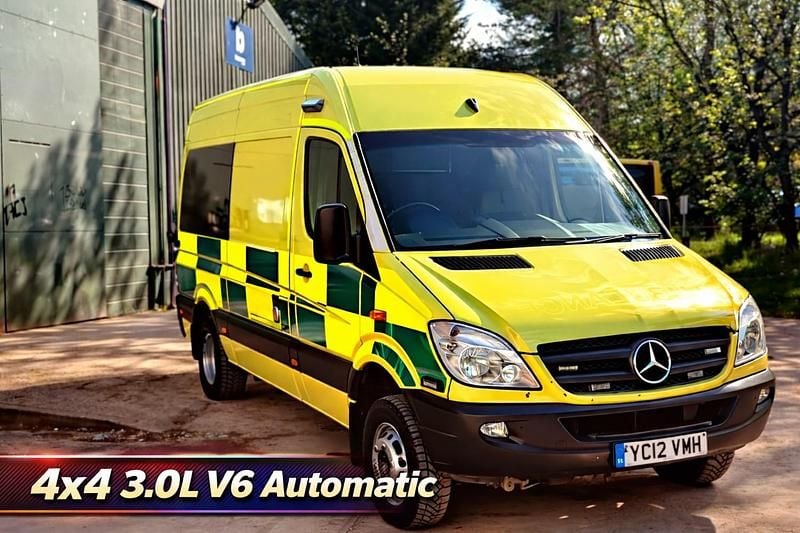 Begagnad Mercedes Sprinter 2012 Gul