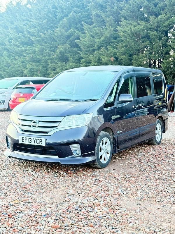 Purple Used 2013 Nissan Serena MPV | £5,200 (Super price) - Image 1/4