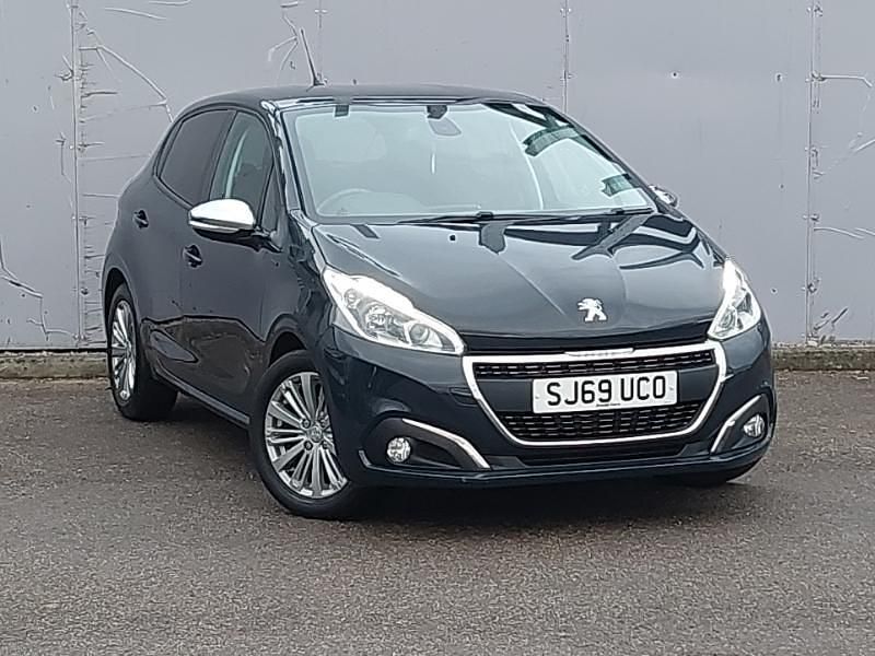 Grey Used 2019 Peugeot 208 Signature Sky Hatchback | £6,998 (Super price) - Image 1/4