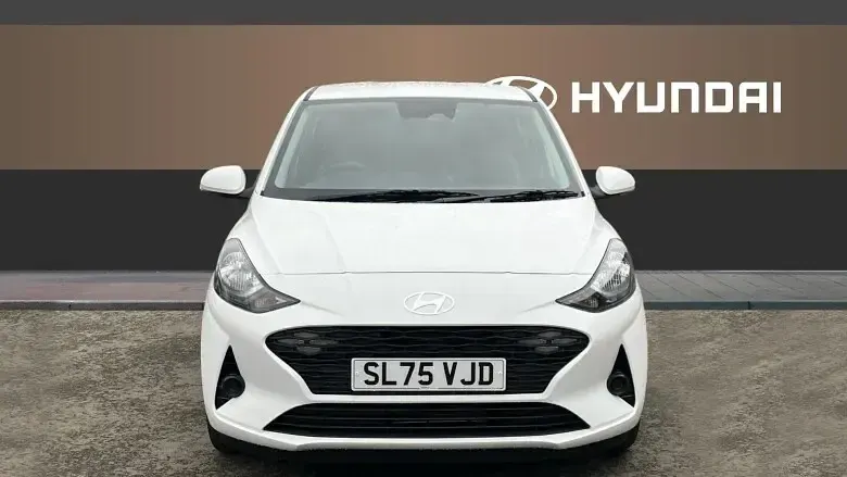 Novo Hyundai i10 Advanced 63 HP (46 kW) 2025 Vermelho Citadino