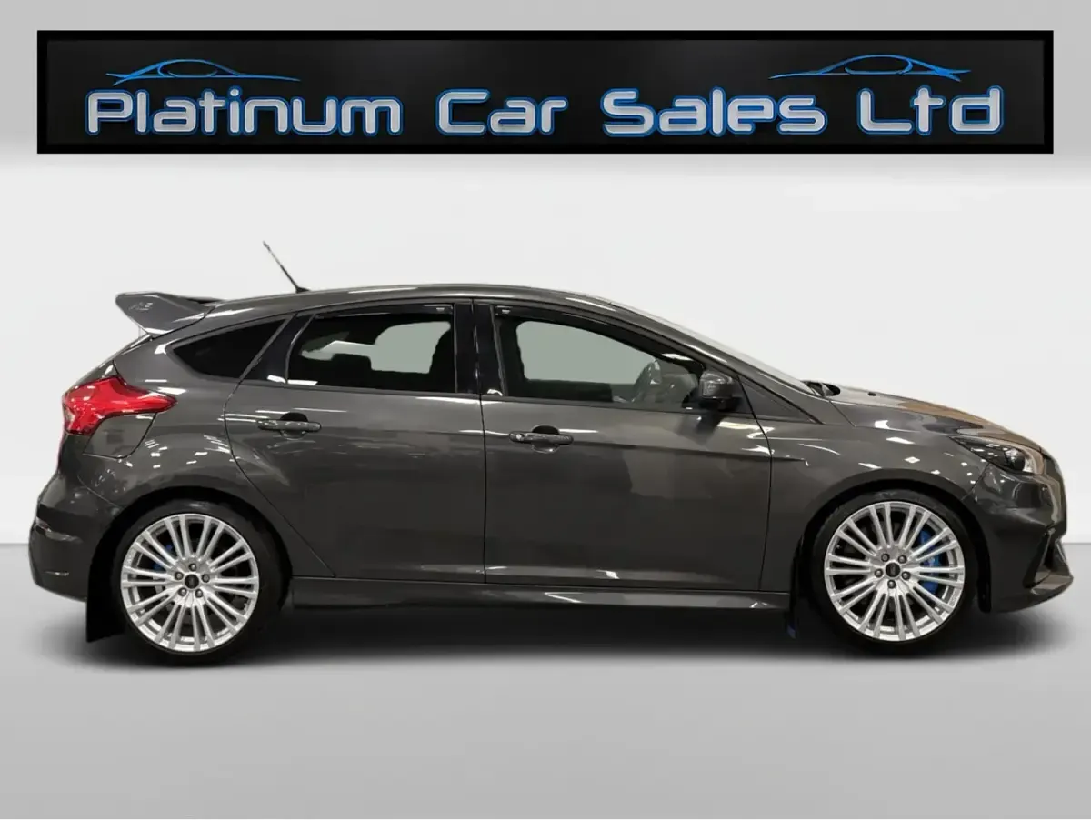 Used Ford Focus RS 350 HP (257 kW) 2016 Grey Hatchback