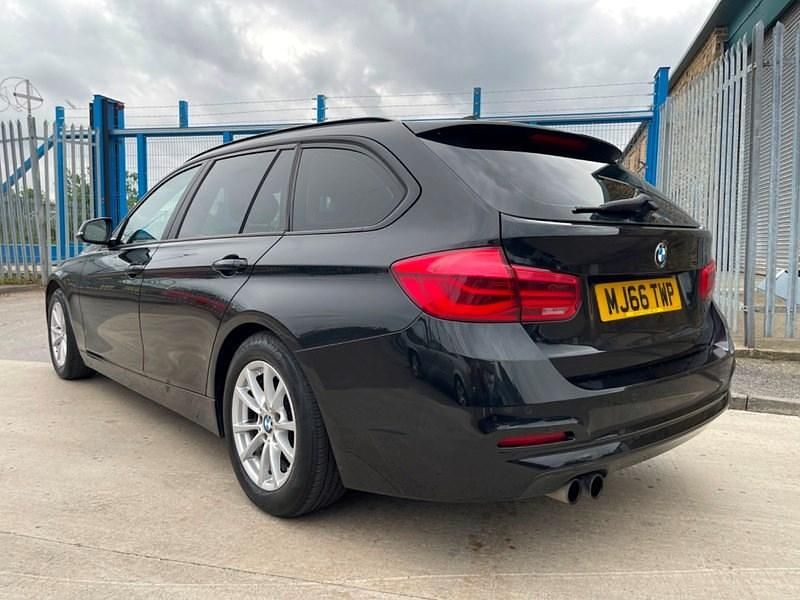 Used BMW 320 Efficient Dynamics 161 HP (118 kW) 2016 Black Estate
