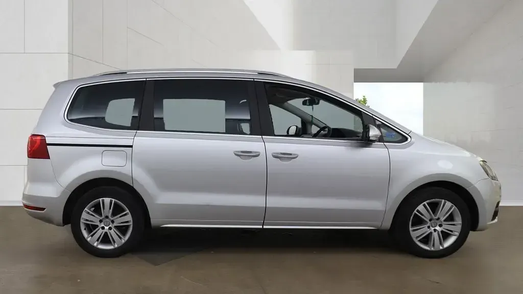Used Seat Alhambra Ecomotive 138 HP (101 kW) 2014 Silver MPV