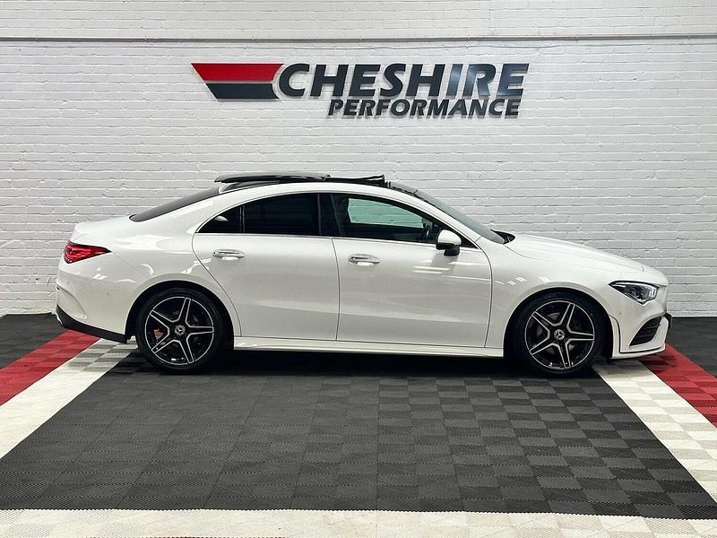 Used Mercedes CLA180 AMG Line Premium Plus 134 HP (98 kW) 2019 White Sedan