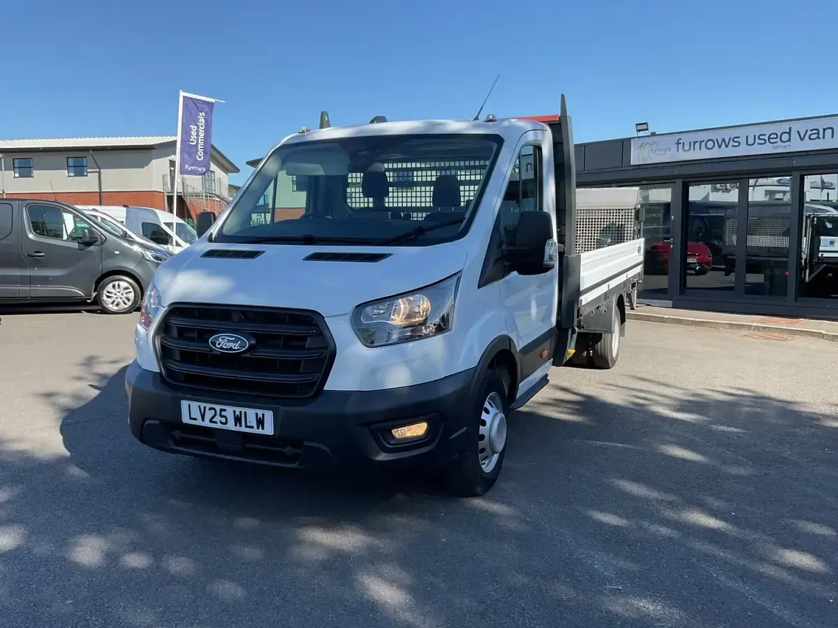 Used Ford Transit 130 HP (95 kW) 2025 White Cabriolet