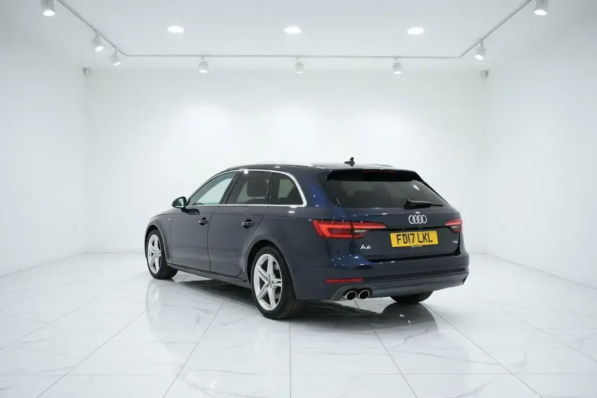 Used Audi A4 S-Line 190 HP (139 kW) 2017 Blue Estate