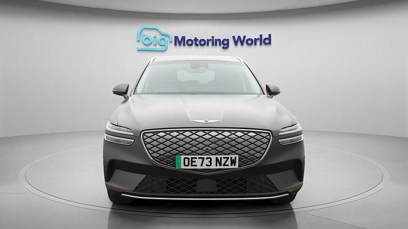 Used Genesis GV70 359 kW (489 HP) 2023 SUV