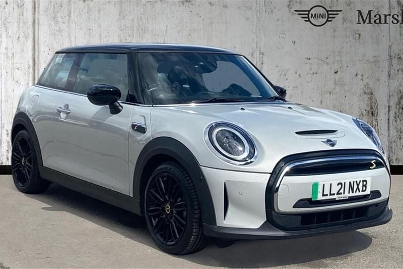 Silver Used 2021 Mini Cooper S Level 3 Hatchback | £16,218 (A bit pricey) - Image 1/4