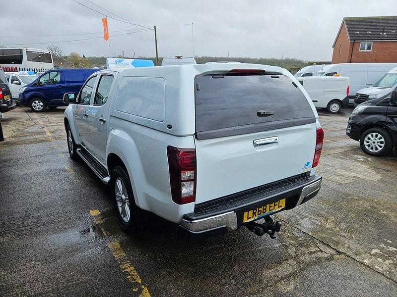Used Isuzu D-Max 2018 White Pickup
