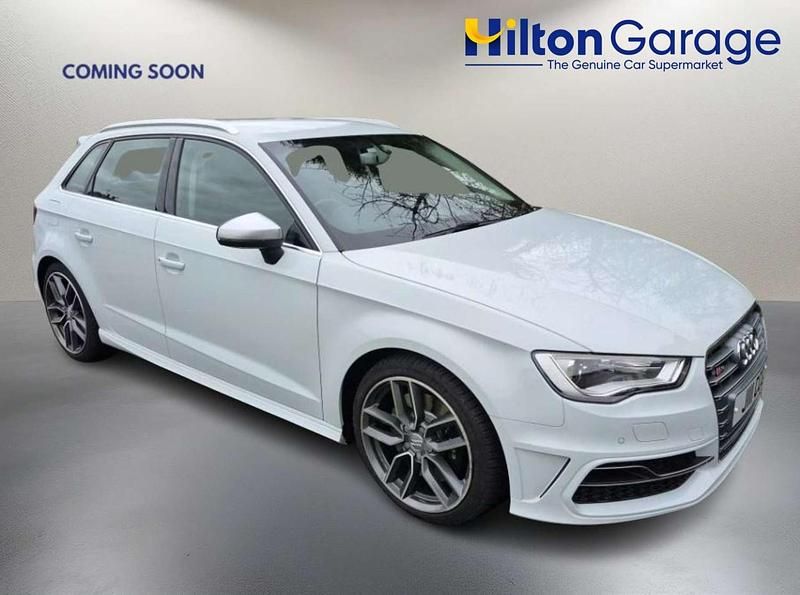 Used Audi S3 Sportback 300 HP (220 kW) 2015 White Hatchback