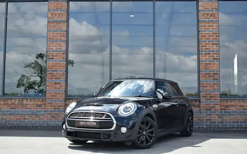 Used Mini Cooper S Hatch 192 HP (141 kW) 2018 Hatchback