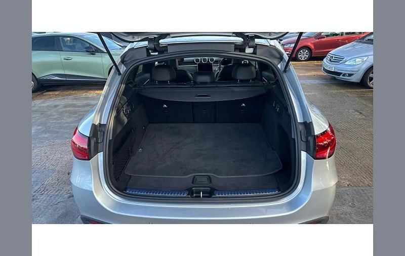 Used Mercedes GLC300 AMG Line Premium Plus 291 HP (214 kW) 2024 Silver SUV