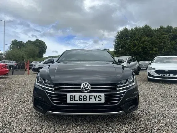 Used VW Arteon R-line 150 HP (110 kW) 2018 Black Hatchback
