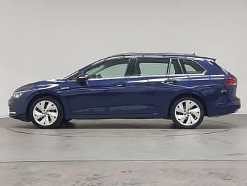 Used VW Golf VIII Style 150 HP (110 kW) 2022 Blue Estate