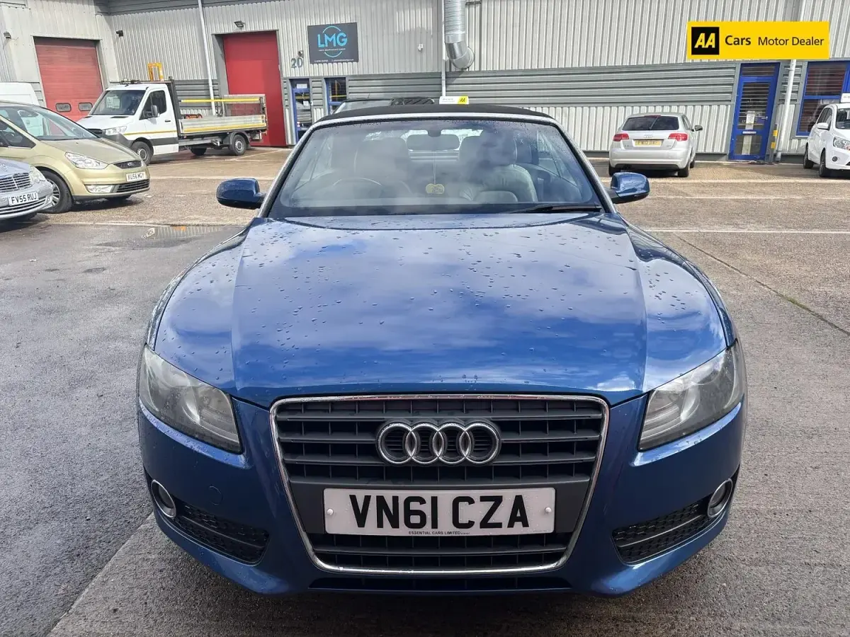 Used Audi A5 Cabriolet Advanced 170 HP (125 kW) 2011 Blue Cabriolet