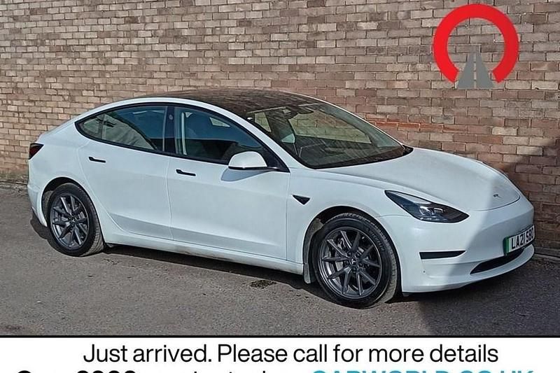 Used Tesla Model 3 Standard Range Plus 366 kW (498 HP) 2021 Sedan