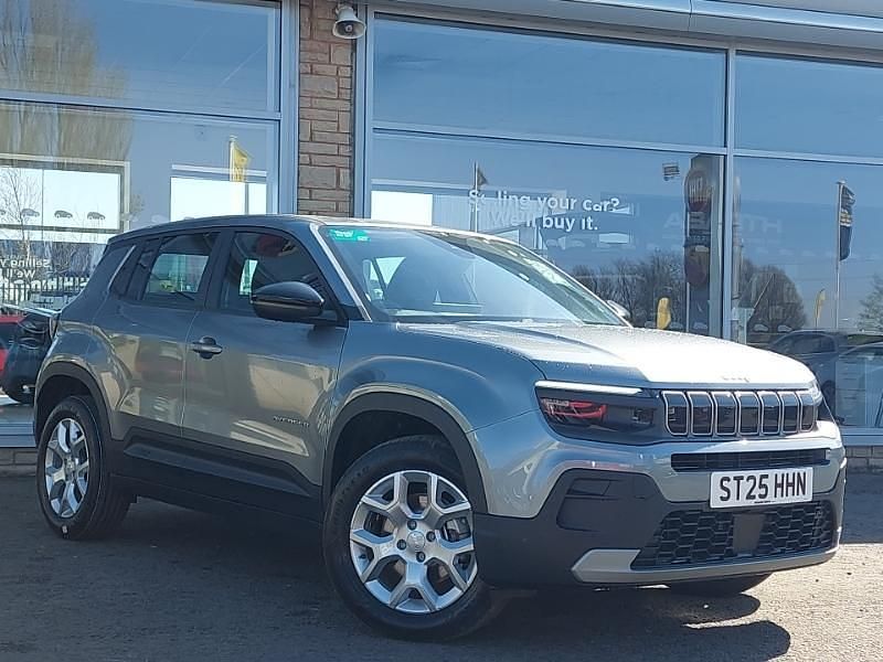 Grey New 2025 Jeep Avenger Altitude SUV | £21,998 (Good price) - Image 1/4