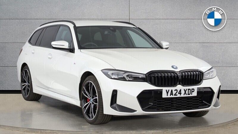 White Used 2024 BMW 330e M Sport Estate | £36,995 (Good price) - Image 1/4