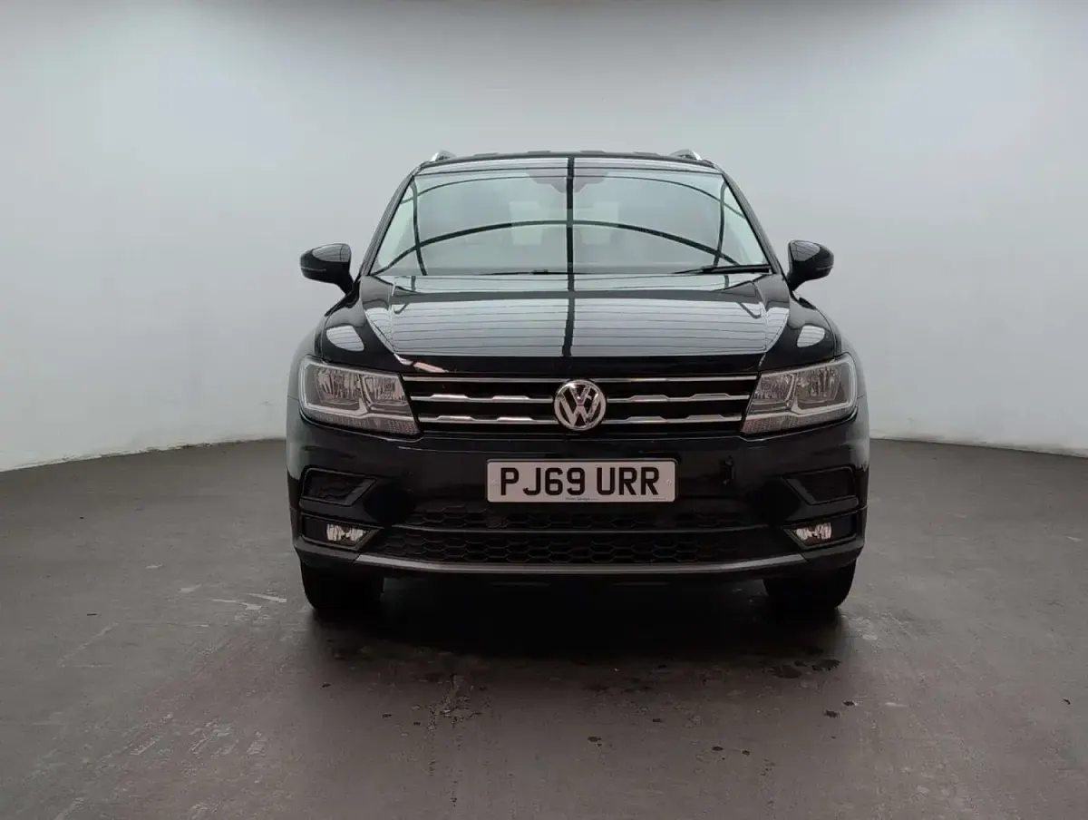 Used VW Tiguan Allspace Match 150 HP (110 kW) 2019 Black SUV