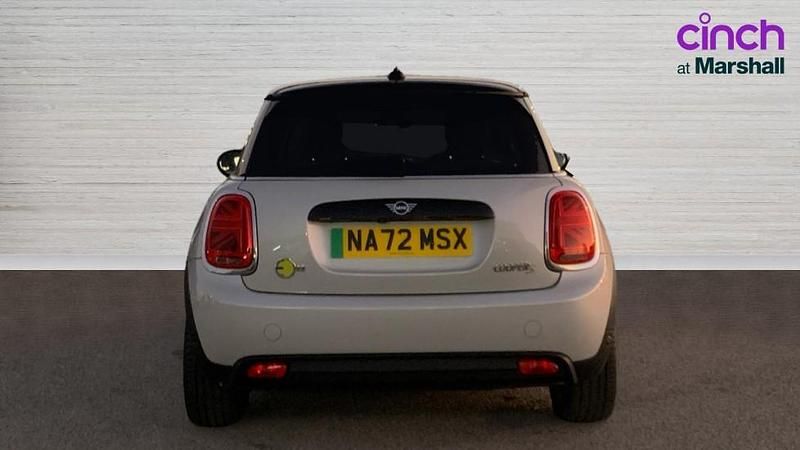 Used Mini Cooper S Level 2 135 kW (184 HP) 2022 Silver Hatchback