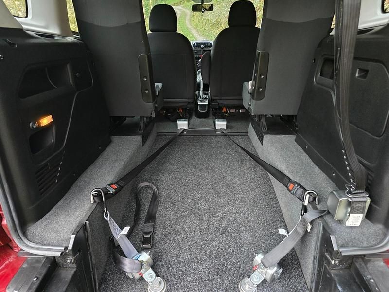 Used Fiat Doblò 2015 Red MPV