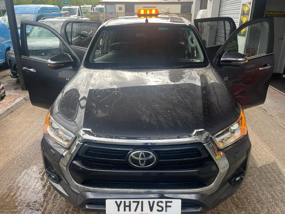 Used Toyota HiLux 2021 Grey Pickup