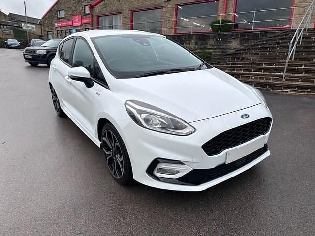 Used Ford Fiesta ST-Line X 99 HP (72 kW) 2020 White Hatchback