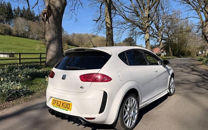 Used Seat Leon FR 170 HP (125 kW) 2012 Hatchback