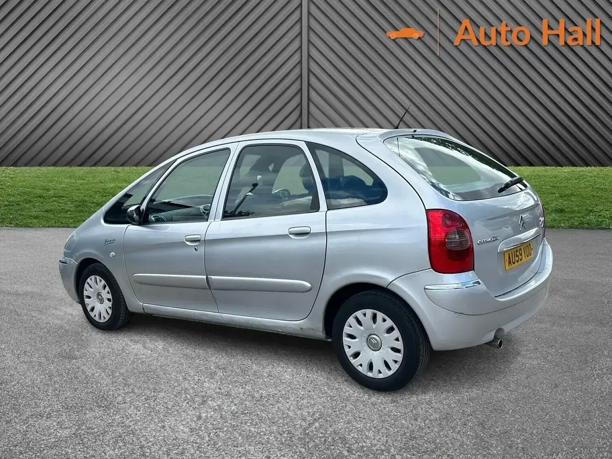 Used Citroën Xsara Picasso 2009 Silver MPV