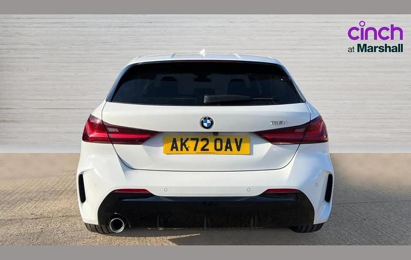 Used BMW 118 M Sport 134 HP (98 kW) 2022 White Hatchback