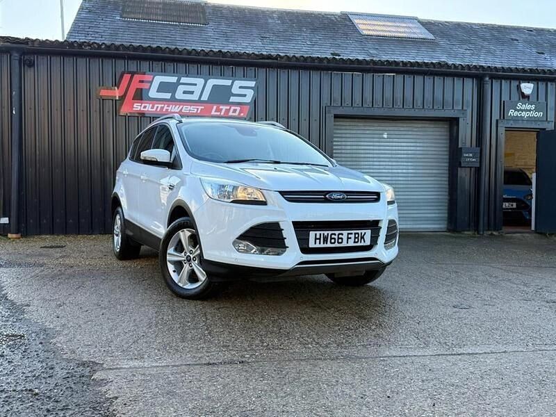 Used Ford Kuga Zetec 2016 White SUV