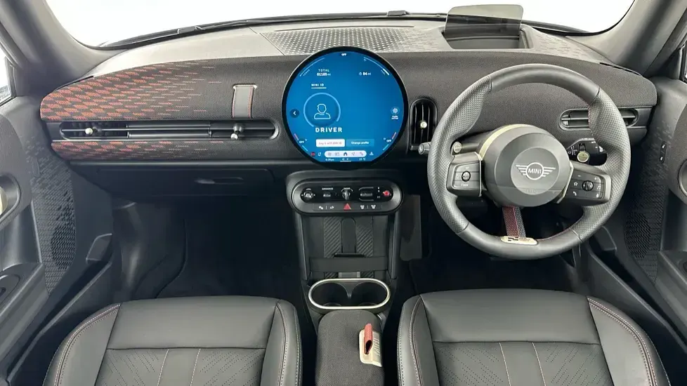 New Mini Cooper Hatch 113 kW (154 HP) 2025 White Hatchback