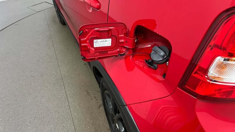 Used Suzuki Ignis SZ5 83 HP (61 kW) 2023 White SUV