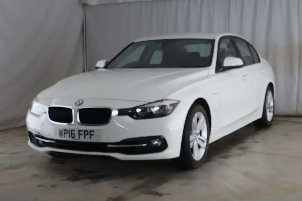 Used BMW 330e Sport Line 2016 White Sedan
