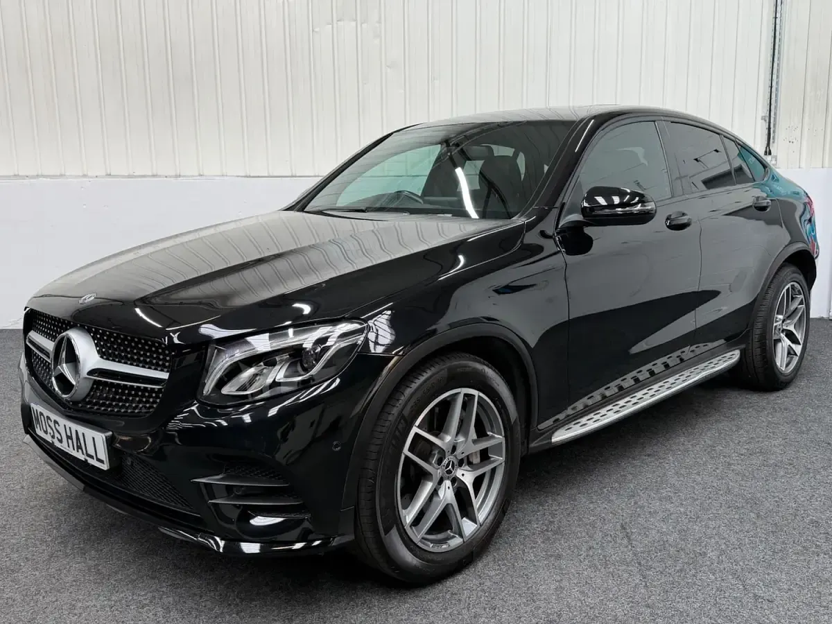 Used Mercedes GLC220 AMG line 167 HP (122 kW) 2019 Black SUV