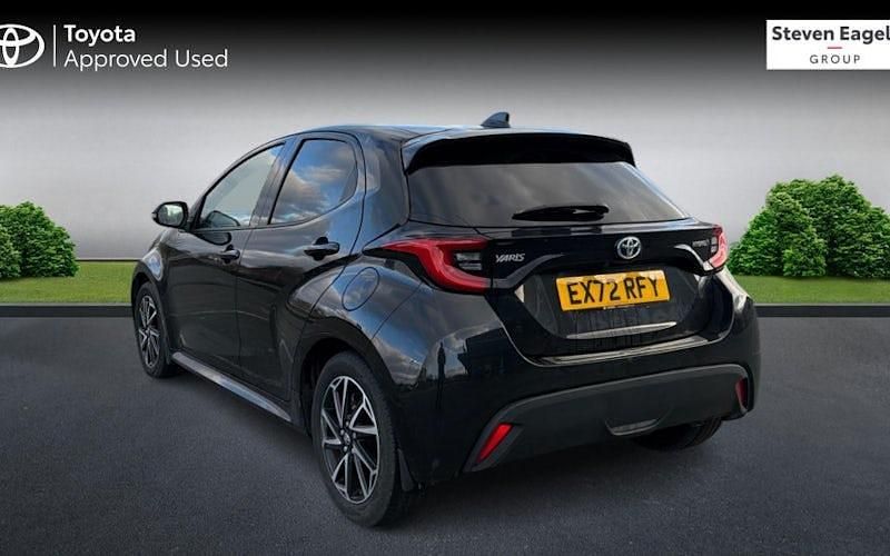 Used Toyota Yaris Hybrid Design 116 HP (85 kW) 2025 Hatchback