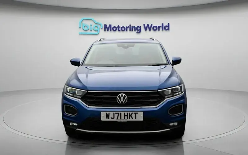Used VW T-Roc SEL 150 HP (110 kW) 2021 Blue SUV