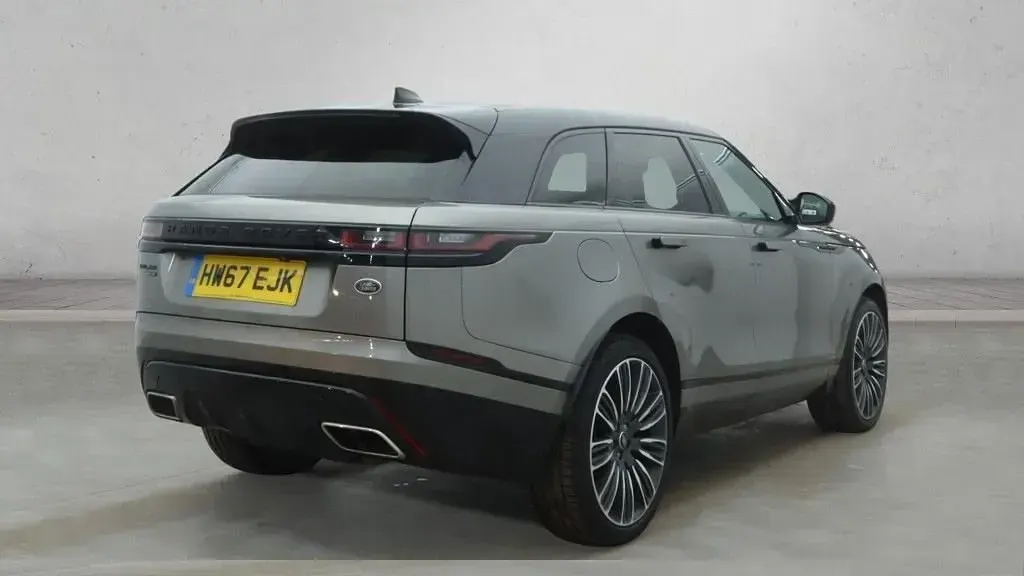 Usado Land Rover Range Rover Velar HSE Dynamic 300 CV (220 kW) 2017 Plateado SUV