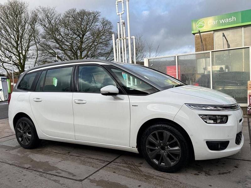 Used Citroën Grand C4 Picasso Exclusive 2015 White MPV