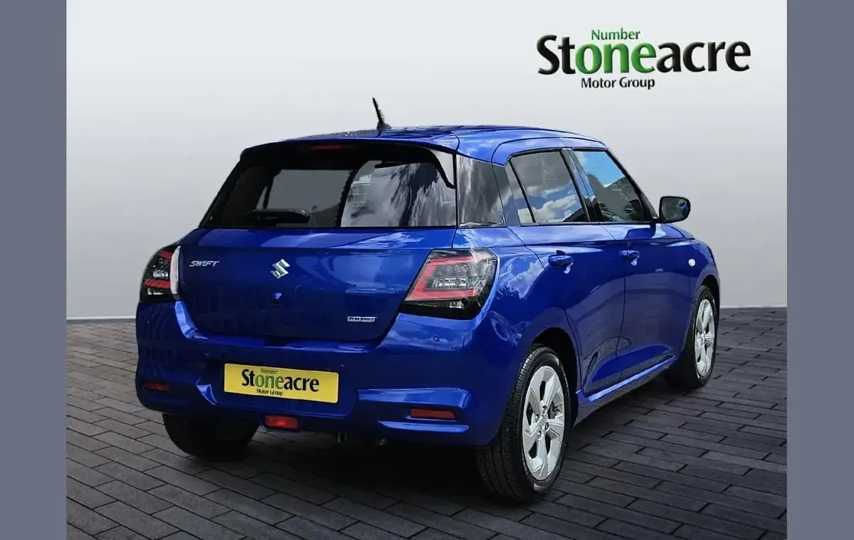 Used Suzuki Swift 82 HP (60 kW) 2024 Blue Hatchback